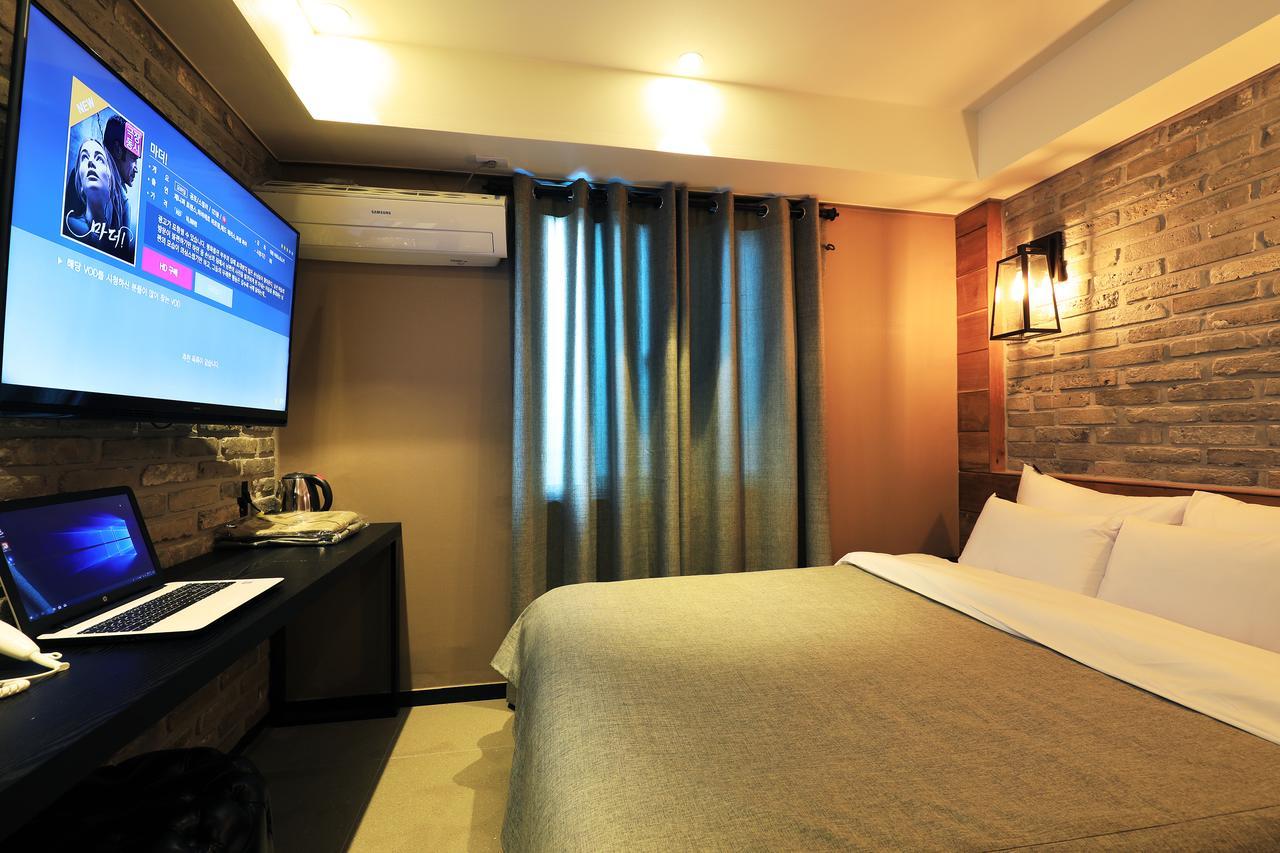 เรนโบว์ โฮเต็ล ยงซาน Hotel โซล ภายนอก รูปภาพ