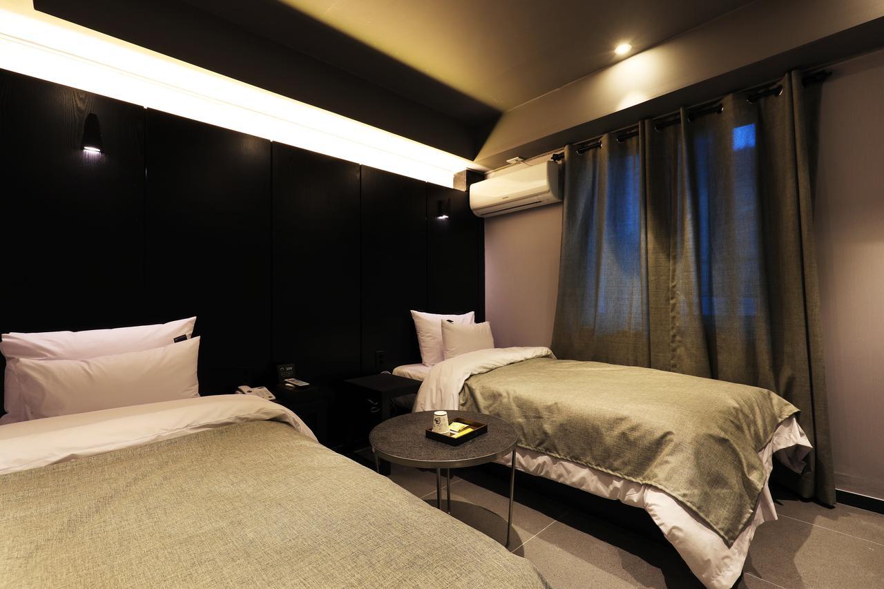 เรนโบว์ โฮเต็ล ยงซาน Hotel โซล ภายนอก รูปภาพ