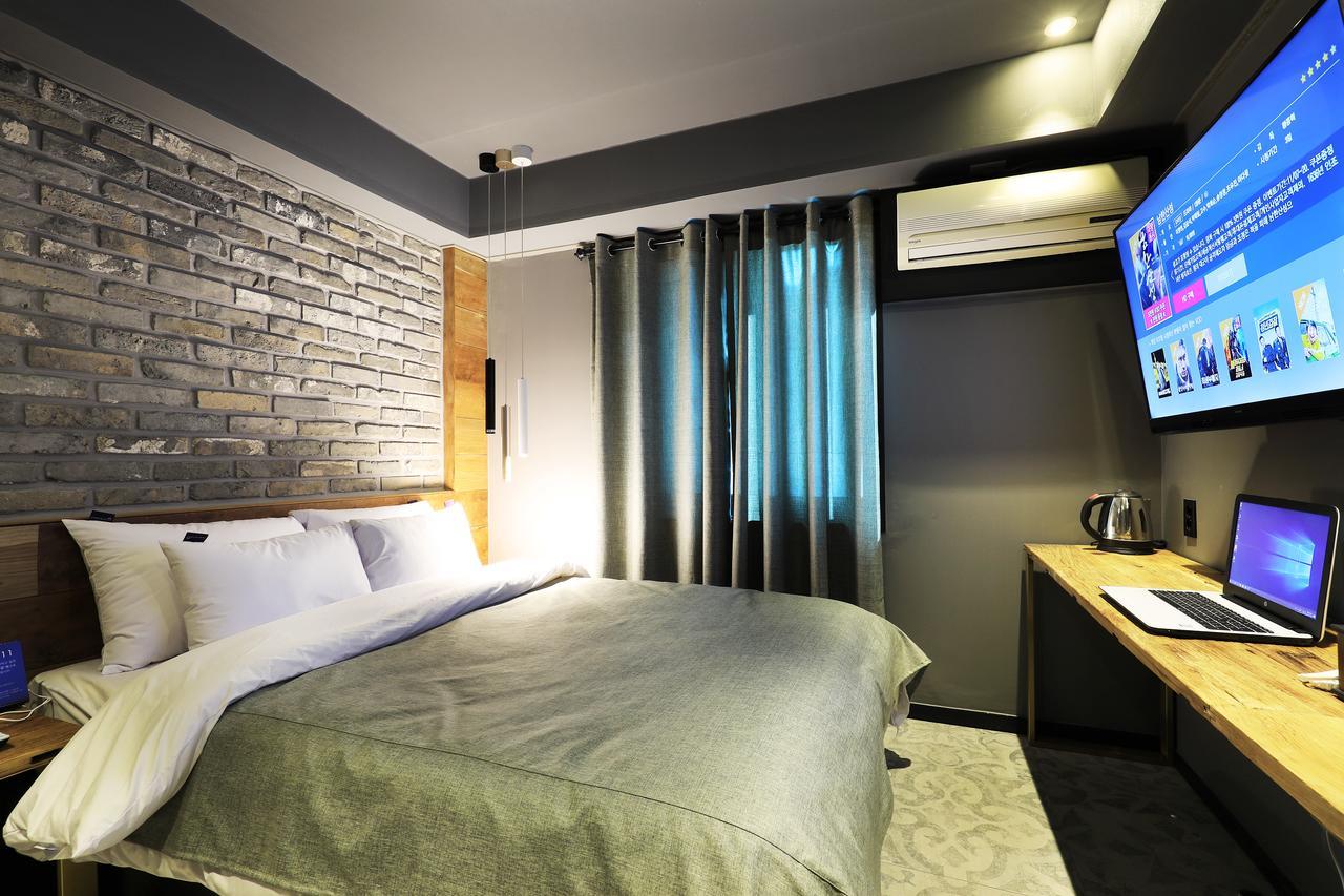 เรนโบว์ โฮเต็ล ยงซาน Hotel โซล ภายนอก รูปภาพ