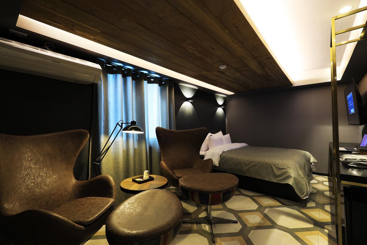 เรนโบว์ โฮเต็ล ยงซาน Hotel โซล ภายนอก รูปภาพ
